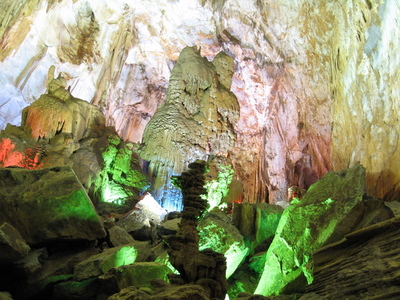 Photo of Entry:  History of discovering the grotto Phong Nha