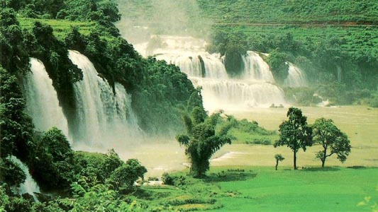 Photo of Entry:  Ban Gioc - the most impressive waterfall in Vietnam