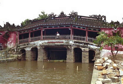 Photo of Entry:  Hoi An preserves the soul of age-old town