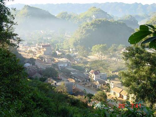 Photo of Entry:  Vietnam destination: The greenery attraction of Moc Chau Plateau