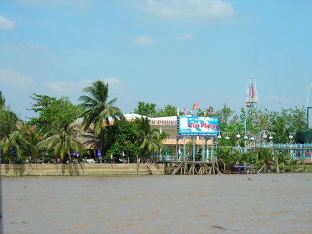 Photo of Entry:  Visit to Phung Islet
