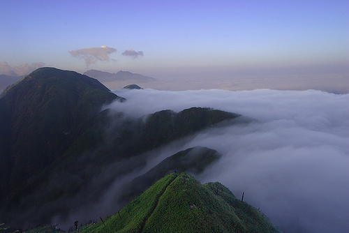 Photo of Entry:  Climbing the ‘roof of Indochina’