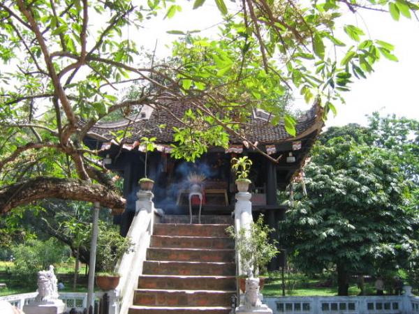 Photos One Pillar Pagoda 1 - One Pillar Pagoda