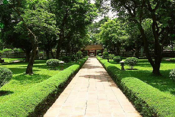 Photos Temple of Literature 3