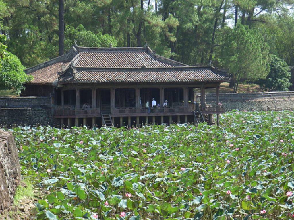 Photos Tu Duc Tomb 3