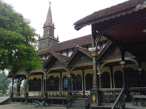 Photos Kon Tum Wooden Church 4