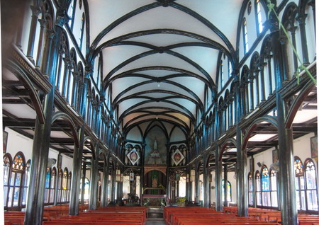 Photos Kon Tum Wooden Church 1