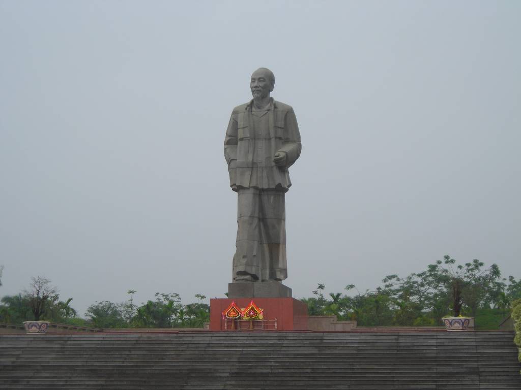 Photos Ho Chi Minh Square 2