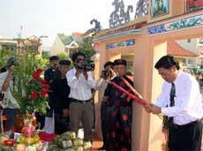 Photos Nghia trang Khue Trung 1