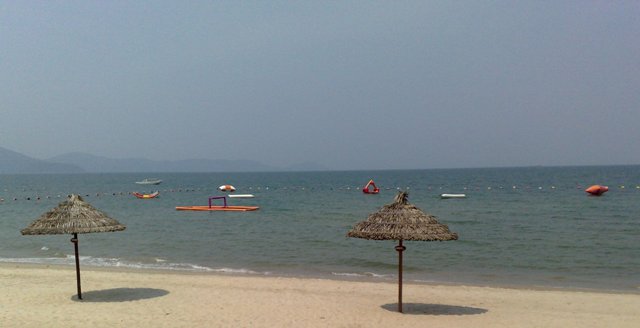 Photos Xuan Thieu Beach 2