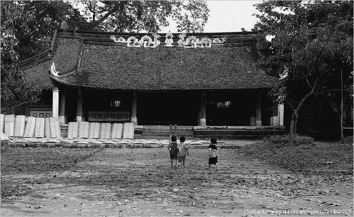 Photos Tho Ha Communal House 1