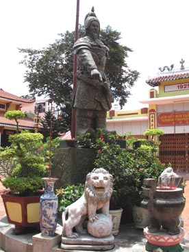 Photos Tran Hung Dao Temple 3