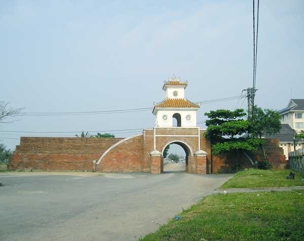 Photos Quang Binh Quan 1 - Quang Binh Quan