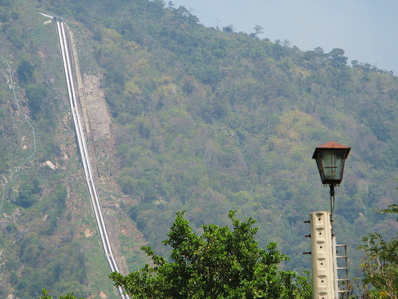 Photos Da Nhim - Deo Ngoan Muc Lake 4