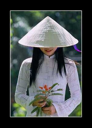 Photos Tay Ho Poetry Conical Hat Village 3