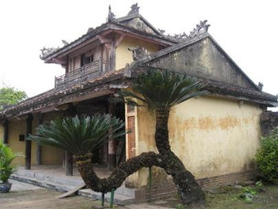Photo of Entry:  Beauty of Simplicity of Thieu Tri (Thiệu Trị) mausoleum