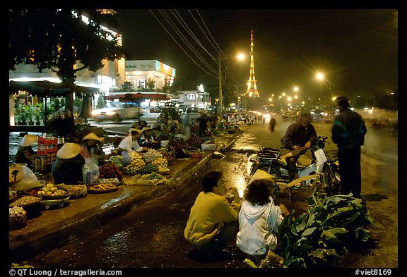 Photo of Entry:  Exploring night market in Dalat City Vietnam