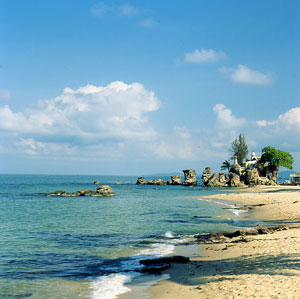 Photo of Entry:  Phu Quoc Island popular destination for seekers of relaxation at resorts or on the beach