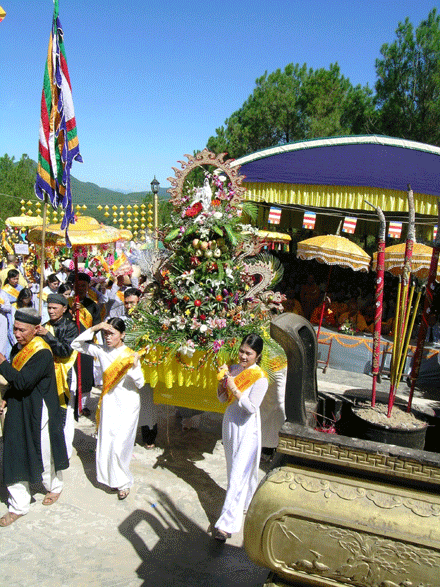 Photo of Entry:  Northern excursion to honour King Hung